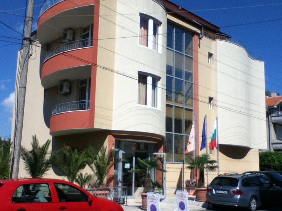 Family Hotel Deja Vu Ravda Exteriér fotografie